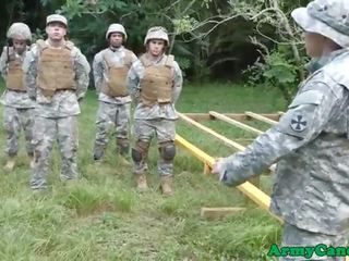 Cadet 肛門 掘削 バイ 筋肉の 軍 大きな塊