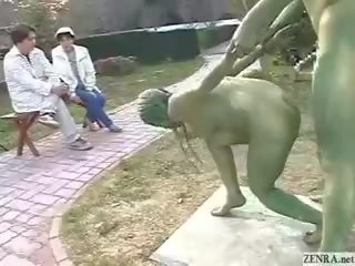 Green jepang taman statues fuck in publik