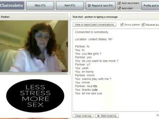 Chatroulette 107 - Madura quiere Jugar pero Alguien llega..LOL